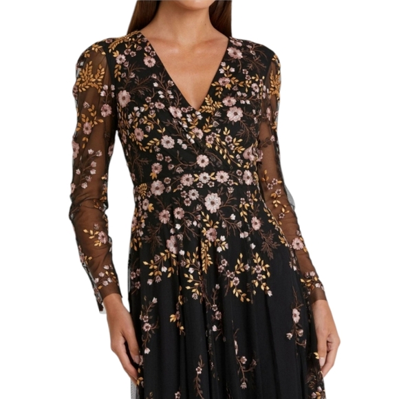 MAC DUGGAL Floral Embroidered Dress - Picture 3 of 11